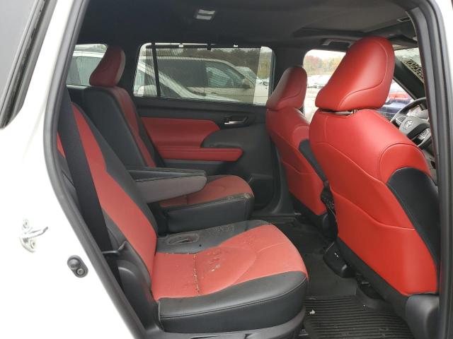 Photo 6 from auction – 2021 TOYOTA HIGHLANDER with VIN 5TDLZRBH8MS079690