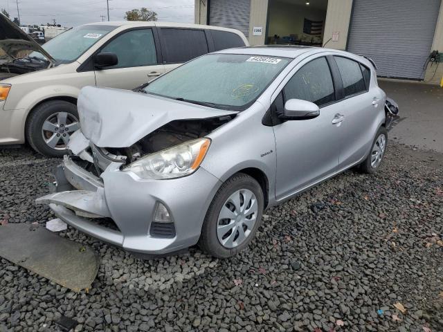 Photo 2 from auction – 2012 TOYOTA PRIUS C with VIN JTDKDTB3XC1026514