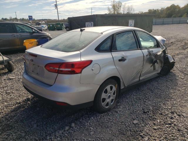 Photo 4 from auction – 2017 FORD FOCUS S with VIN 1FADP3E25HL234434