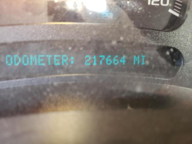 Photo 8 from auction – 2004 CHEVROLET AVALANCHE with VIN 3GNEC12T54G141682