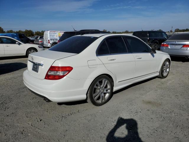 Photo 4 from auction – 2011 MERCEDES-BENZ C 300 with VIN WDDGF5EB0BF653986