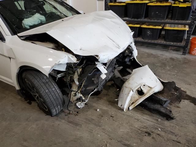 Photo 9 from auction – 2013 CHRYSLER 200 TOURIN with VIN 1C3CCBBG0DN728943