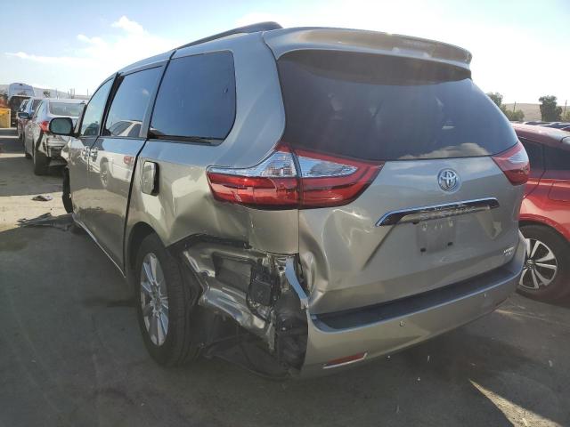 Photo 3 from auction – 2017 TOYOTA SIENNA XLE with VIN 5TDDZ3DC8HS153179