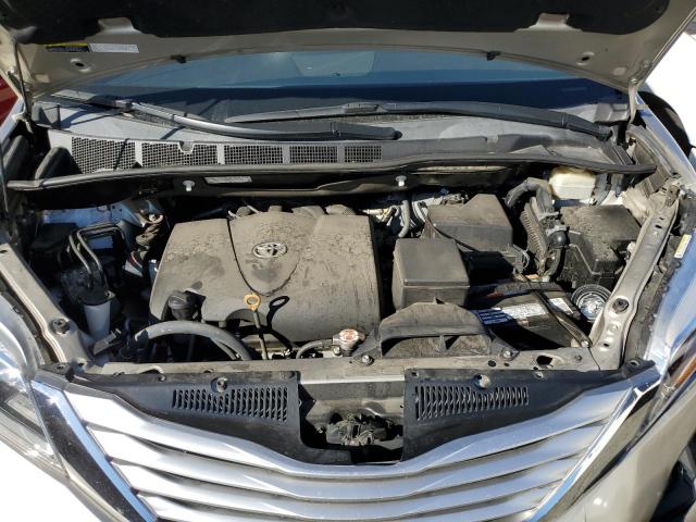 Photo 7 from auction – 2017 TOYOTA SIENNA XLE with VIN 5TDDZ3DC8HS153179