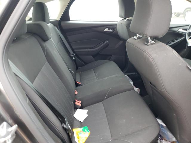 Photo 6 from auction – 2016 FORD FOCUS SE with VIN 1FADP3K20GL267974
