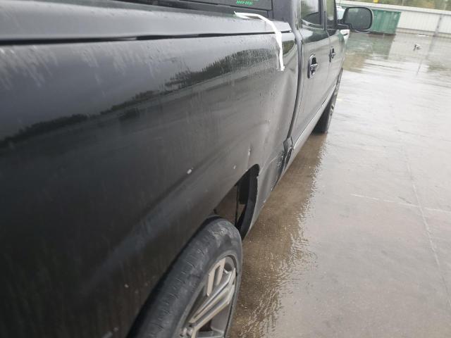 Photo 9 from auction – 2005 GMC NEW SIERRA with VIN 2GTEC13T851376238