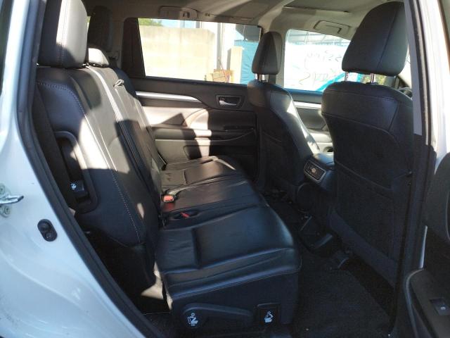 Photo 6 from auction – 2015 TOYOTA HIGHLANDER with VIN 5TDJKRFHXFS214113