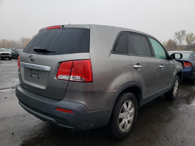 Photo 4 from auction – 2011 KIA SORENTO BA with VIN 5XYKTCA19BG070800