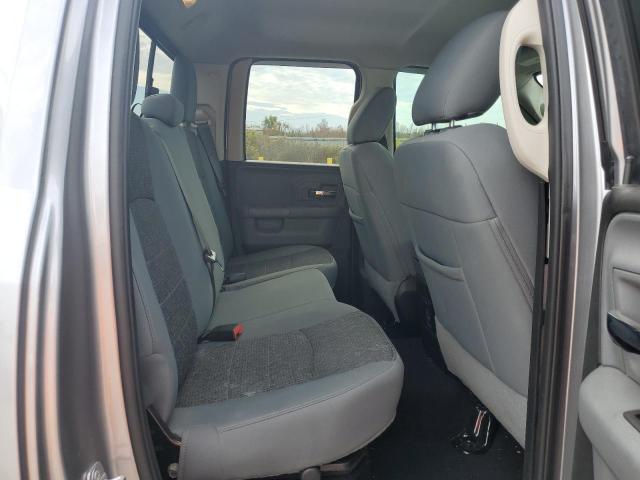 Photo 6 from auction – 2019 RAM 1500 CLASS with VIN 1C6RR6GT4KS671072