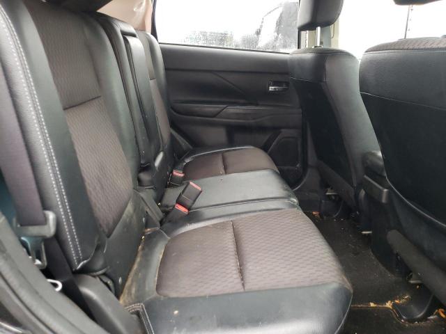 Photo 6 from auction – 2015 MITSUBISHI OUTLANDER with VIN JA4JZ4AX2FZ006751