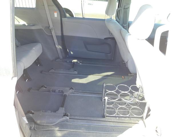 Photo 6 from auction – 2020 TOYOTA SIENNA L with VIN 5TDZZ3DC6LS032388