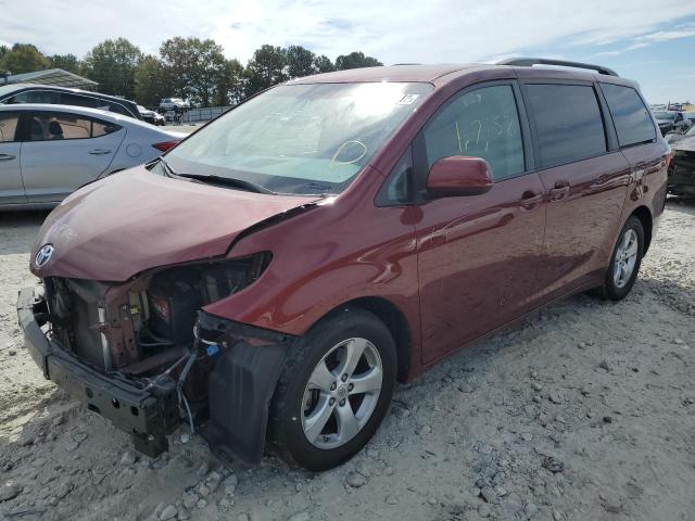 Photo 2 from auction – 2015 TOYOTA SIENNA LE with VIN 5TDKK3DC2FS556437