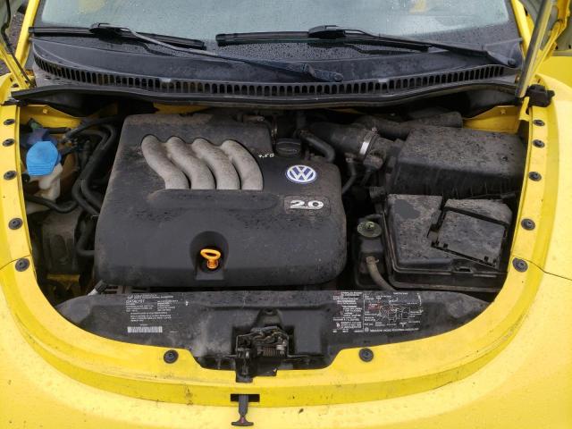 Photo 7 from auction – 2002 VOLKSWAGEN NEW BEETLE with VIN 3VWCB21C22M437653