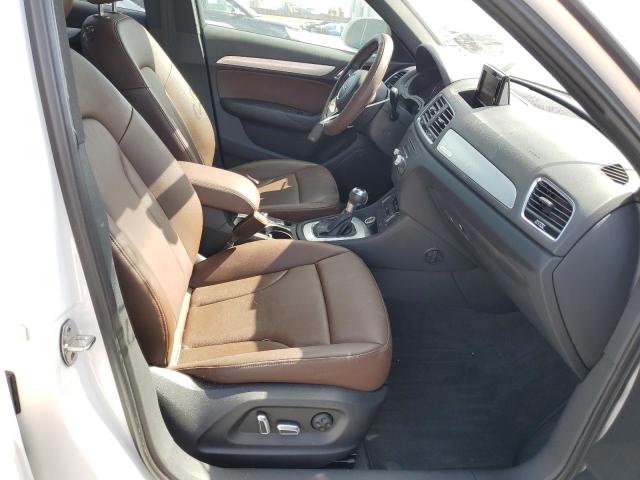 Photo 5 from auction – 2018 AUDI Q3 PREMIUM with VIN WA1ECCFS0JR021493