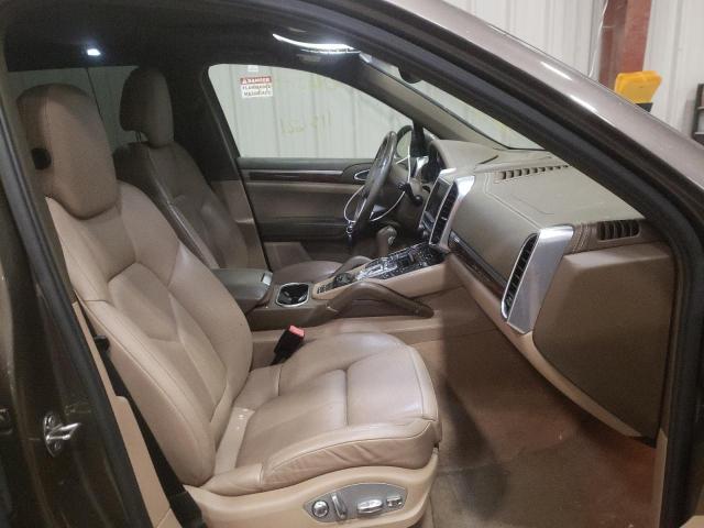 Photo 5 from auction – 2012 PORSCHE CAYENNE S with VIN WP1AE2A2XCLA90065