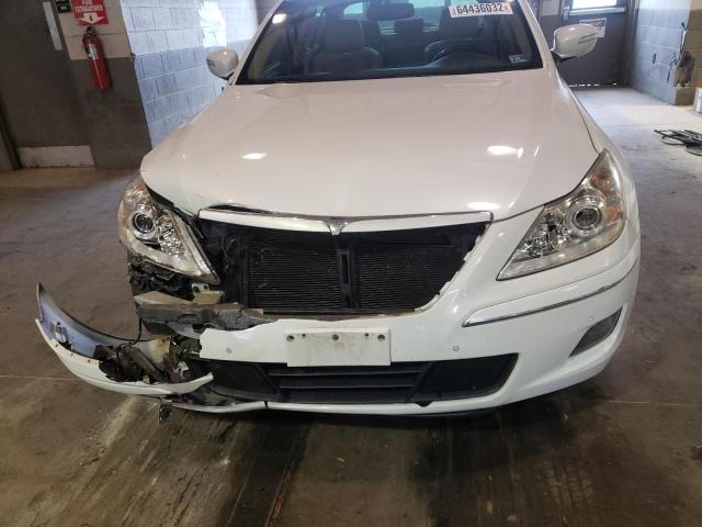 Photo 9 from auction – 2011 HYUNDAI GENESIS 3. with VIN KMHGC4DE4BU121382