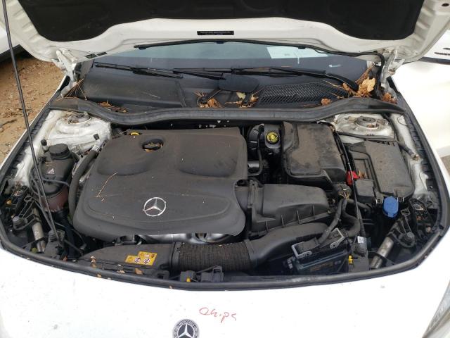 Photo 7 from auction – 2019 MERCEDES-BENZ CLA 250 with VIN WDDSJ4EB8KN769879