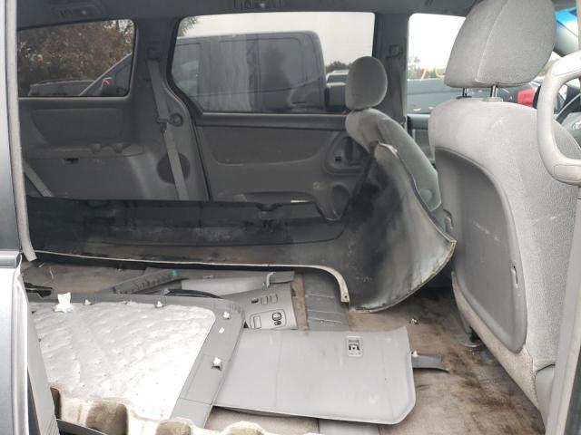Photo 6 from auction – 2005 TOYOTA SIENNA CE with VIN 5TDZA23C45S371706