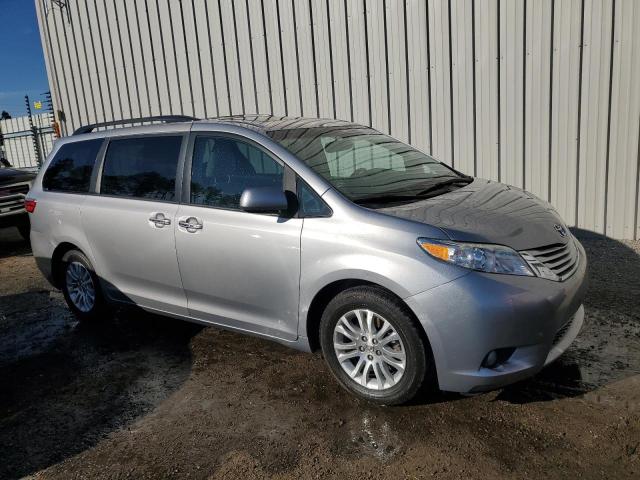 TOYOTA SIENNA XLE 2016 with VIN 5TDYK3DC4GS697196 - Photo from auction