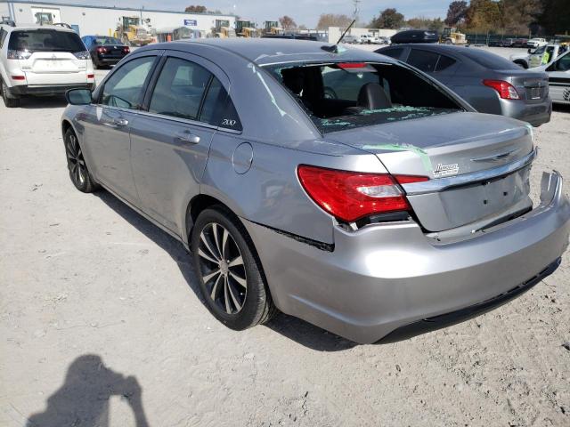 Photo 3 from auction – 2013 CHRYSLER 200 LIMITE with VIN 1C3CCBCG7DN577825