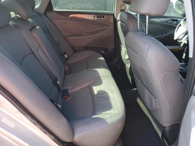 Photo 6 from auction – 2012 HYUNDAI SONATA HYB with VIN KMHEC4A47CA038891