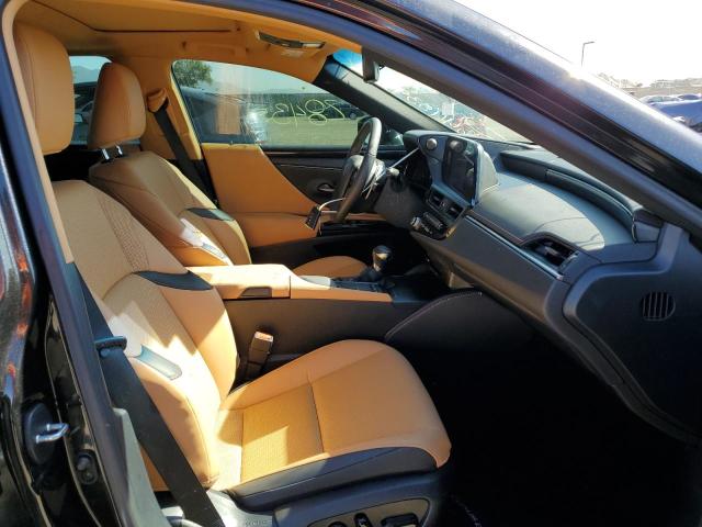 Photo 5 from auction – 2022 LEXUS ES 300H BA with VIN 58ACA1C17NU021193