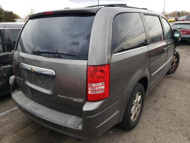 Photo 4 from auction – 2010 CHRYSLER TOWN & COU with VIN 2A4RR8D14AR397955