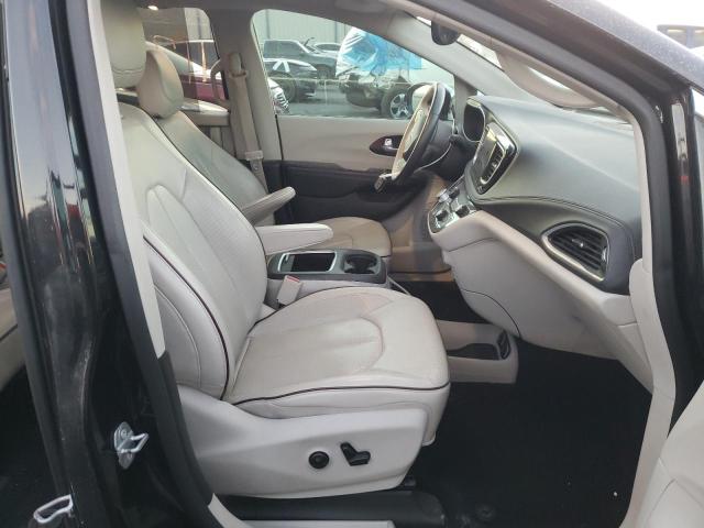 Photo 5 from auction – 2017 CHRYSLER PACIFICA L with VIN 2C4RC1GG5HR523362