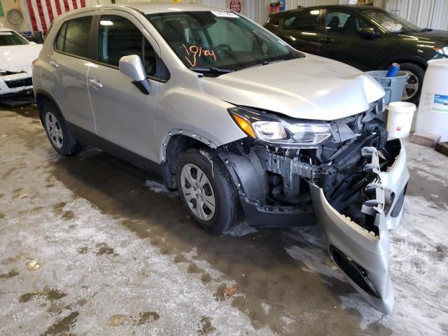CHEVROLET TRAX LS 2019 with VIN 3GNCJKSB3KL128458 - Photo from auction