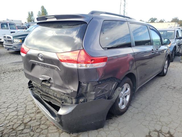Photo 4 from auction – 2011 TOYOTA SIENNA LE with VIN 5TDKK3DC4BS100899