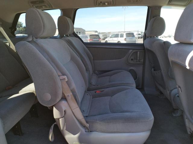Photo 6 from auction – 2005 TOYOTA SIENNA CE with VIN 5TDZA23C25S228026