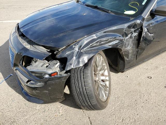 Photo 9 from auction – 2013 CHRYSLER 300C VARVA with VIN 2C3CCADT4DH682725