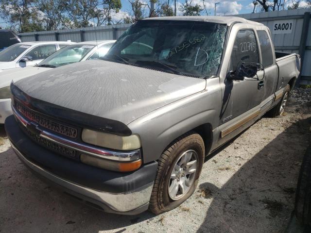 Photo 2 from auction – 2001 CHEVROLET SILVERADO with VIN 2GCEC19V611362972