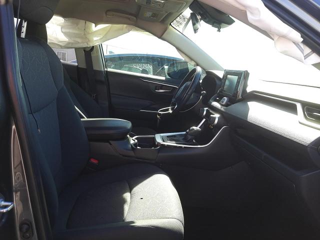Photo 5 from auction – 2019 TOYOTA RAV4 XLE with VIN JTMP1RFV5KD031064