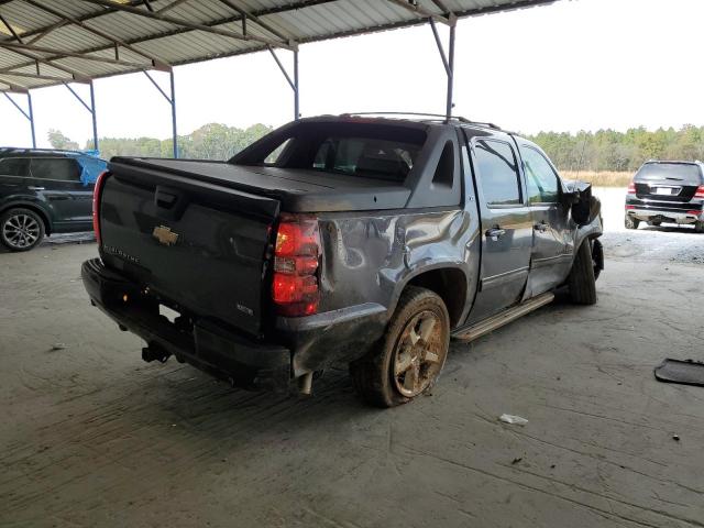 Photo 4 from auction – 2011 CHEVROLET AVALANCHE with VIN 3GNTKFE3XBG224749
