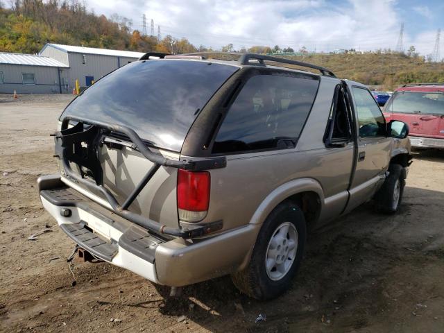 Photo 4 from auction – 1999 CHEVROLET BLAZER with VIN 1GNCT18W5XK237866