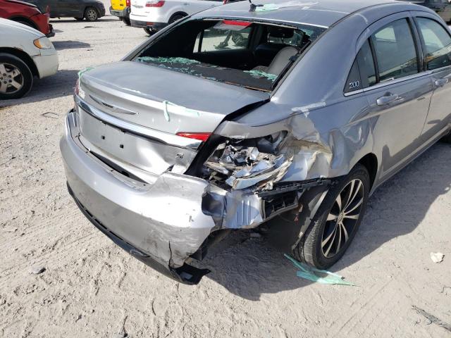 Photo 9 from auction – 2013 CHRYSLER 200 LIMITE with VIN 1C3CCBCG7DN577825