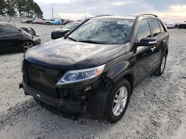 Photo 2 from auction – 2015 KIA SORENTO LX with VIN 5XYKT3A64FG599105