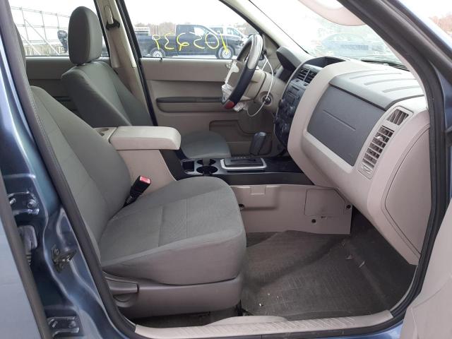 Photo 5 from auction – 2011 FORD ESCAPE XLS with VIN 1FMCU0C72BKC03307