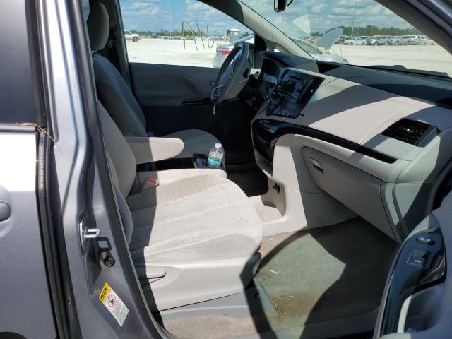 Photo 5 from auction – 2013 TOYOTA SIENNA LE with VIN 5TDKK3DC9DS369760