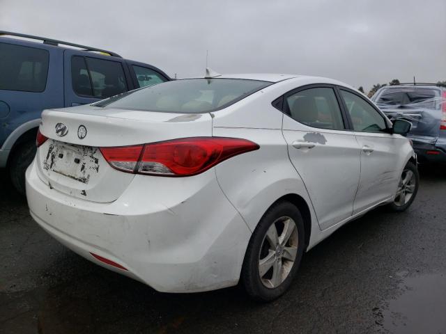 Photo 4 from auction – 2011 HYUNDAI ELANTRA GL with VIN 5NPDH4AE5BH002845