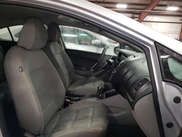 Photo 5 from auction – 2016 KIA FORTE LX with VIN KNAFK4A67G5572983