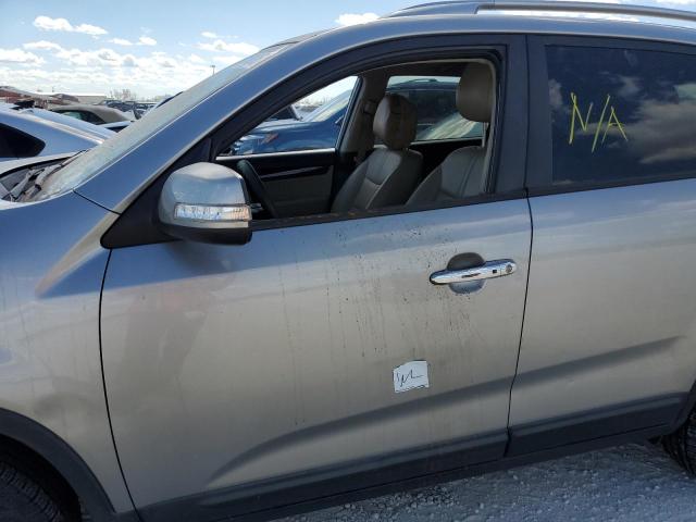 Photo 9 from auction – 2013 KIA SORENTO EX with VIN 5XYKU4A69DG415356