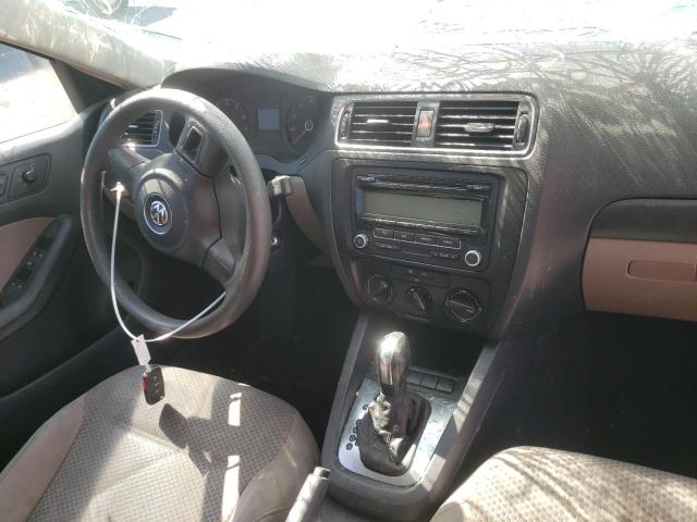 Photo 9 from auction – 2011 VOLKSWAGEN JETTA BASE with VIN 3VW2K7AJ6BM056895