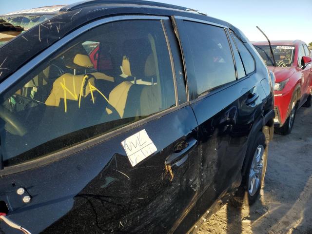 Photo 9 from auction – 2020 TOYOTA RAV4 XLE with VIN JTMP1RFV5LD059092