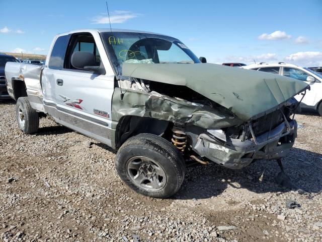 DODGE RAM 2500 1999 with VIN 1B7KF2361XJ549858 - Photo from auction