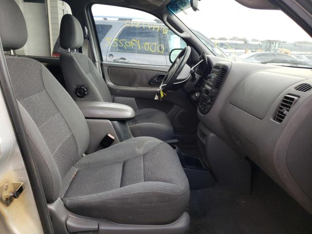 Photo 5 from auction – 2002 FORD ESCAPE XLT with VIN 1FMYU04162KA66131