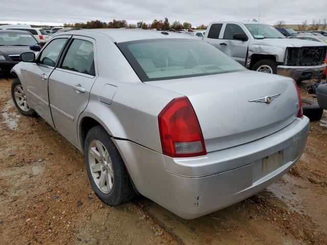 Photo 3 from auction – 2007 CHRYSLER 300 TOURIN with VIN 2C3KA53G67H777028