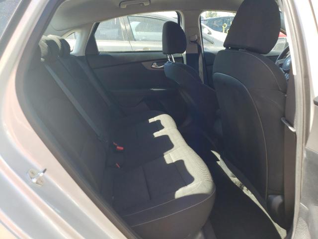 Photo 10 from auction – 2019 KIA FORTE FE with VIN 3KPF24AD8KE099318