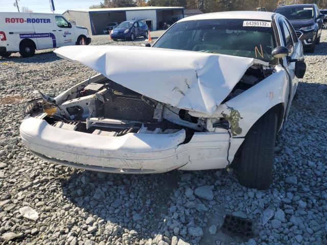 Photo 9 from auction – 2010 FORD CROWN VICT with VIN 2FABP7BV9AX129675